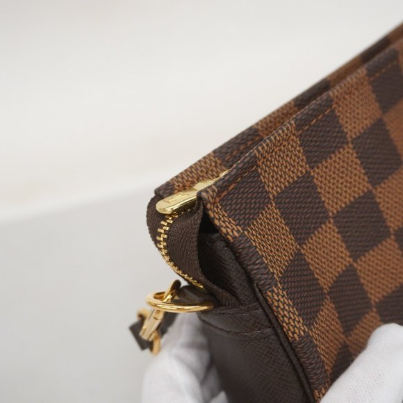 LOUIS VUITTON Brown Damier Pouch - Picture 9 of 10